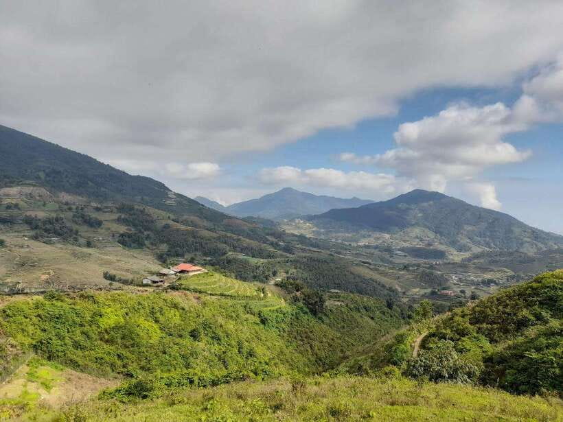 Half Day Sapa Trekking to Visit Lao Chai - Ta Van - Starting in Sapa and entering Y Linh Ho
