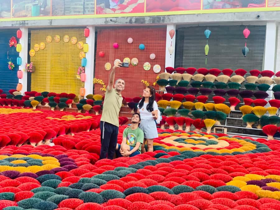 Half Day trip to Incense & Hat Villages with Train Street - Who will enjoy this half-day outing