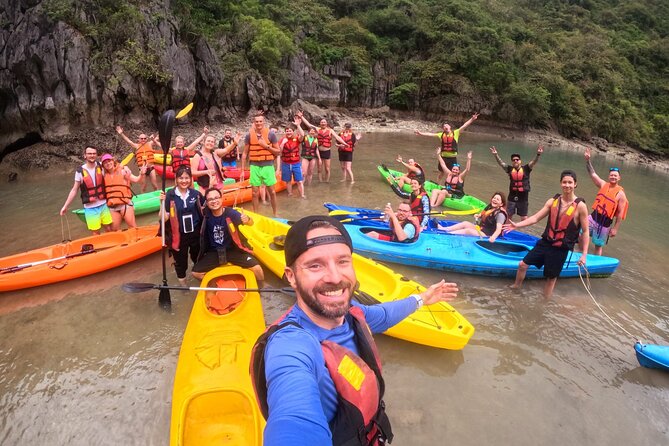Halong Bay 2 days on classic cruise, small group, biking-kayaking - Sunrise and breakfast on the second morning