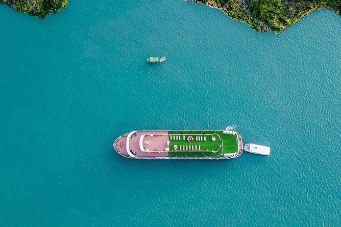 Halong Bay 2D1N BEST CRUISES All-Inclusive: Transfer, Meals, Kayak, Cave, Island - Life aboard the boat: cabin, food, and downtime
