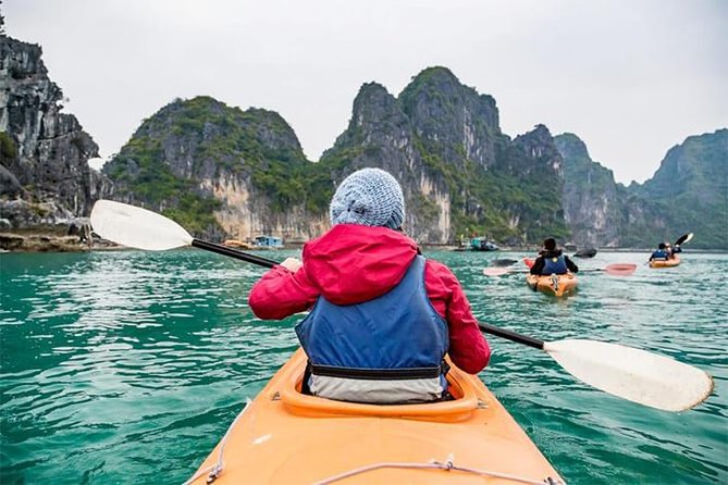 Halong Bay Cruise With Cave, Kayaking, Swimming - Buffet Lunch - Sung Sot Cave and its giant formations