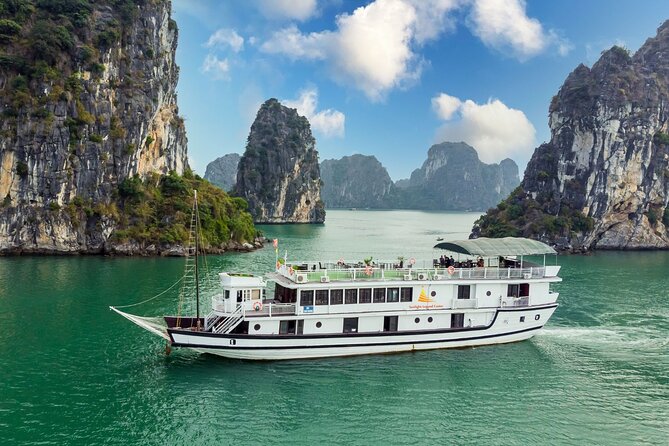 Halong Bay Cruises many options - Caves, islands, and the second day’s sightseeing