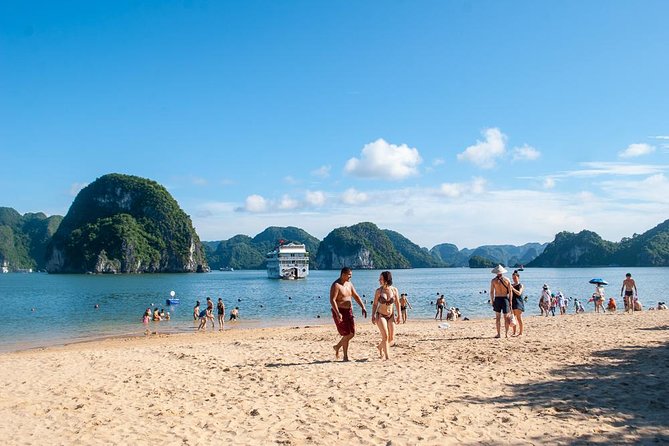 Halong Bay Day Tour With Titop Island, Cave, Kayak & Lunch - A Vietnamese seafood lunch with plenty on the table