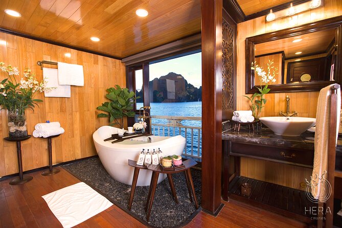 Halong Bay - Hera Cruise - All Inclusive Multi Days Tour - Evening on the boat: meals, cooking, and free time