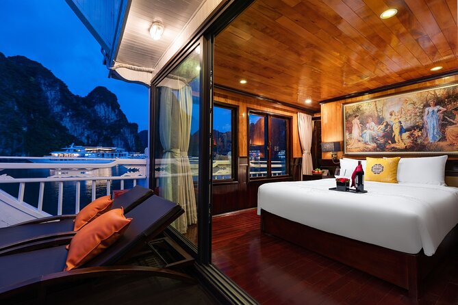 Halong Bay - Hera Luxury Day Cruise 7.5 Hours - Swimming at Frog Pond in Lan Ha Bay