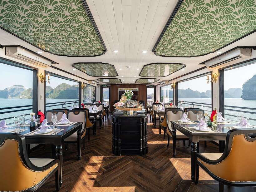 Halong Bay: Luxury Day Cruise with Buffet, Kayak, Swim - Ti Top Island, beach time, and the climb upward