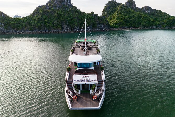 Halong Diamond Crusie- The most luxury daily Crusie in Halong Bay - Leaving Hanoi for Halong International Port