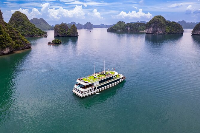 Halong Heritage Luxury Day Cruise-Buffet lunch&Limousine transfer - Key points to know before booking