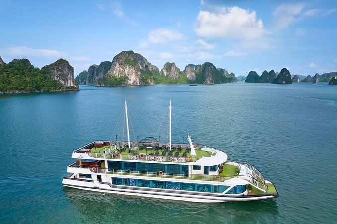 Halong Heritage Luxury Day Cruise-Buffet lunch&Limousine transfer - A long day made easy from Hanoi