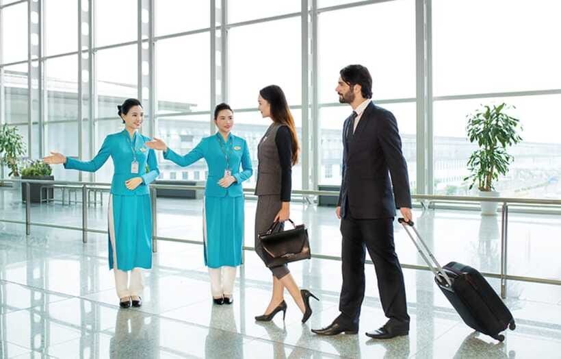 Hanoi Airport: Premium Fast Track Immigration Assistance - How the service compares with handling arrival alone