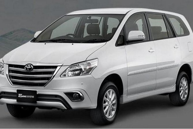 Hanoi Airport Private Arrival Transfer - Landing at Noi Bai and finding your driver