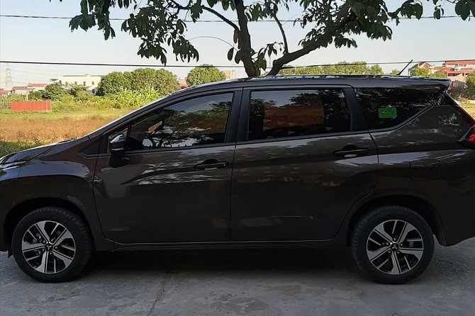 Hanoi Airport Private Arrival Transfer - Communication: helpful, but not always uniform