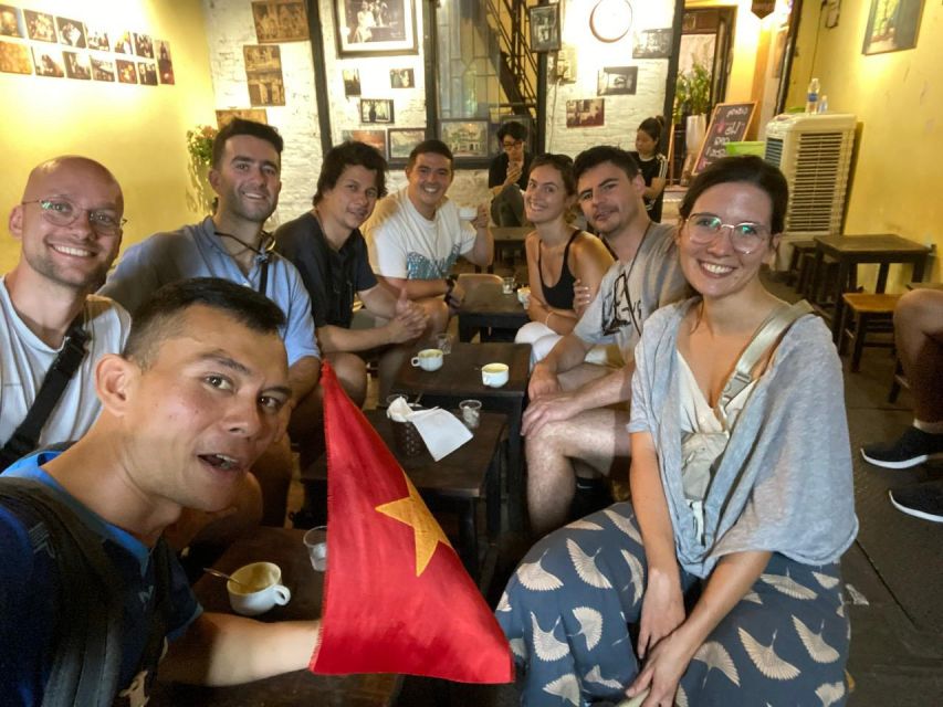 Hanoi: All-in-One Walking Tour Through a Train Street - What the guides add to the walk