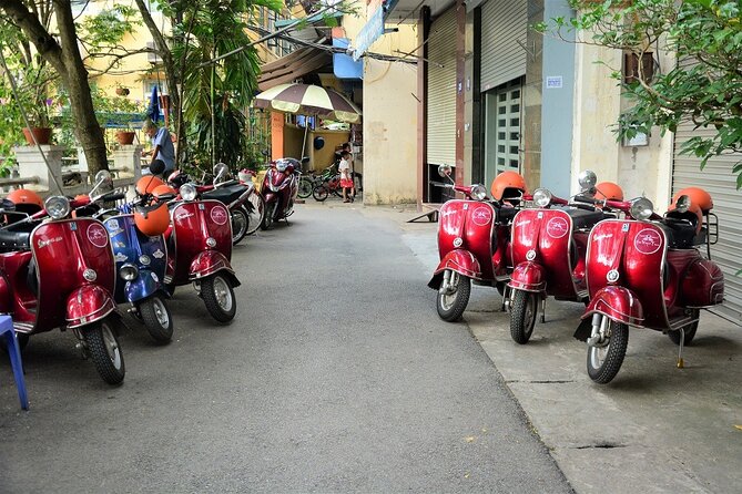Hanoi Back Streets Vespa Tours: Hanoi Vintage Vespa Tours City - The Guides Make or Break the Experience