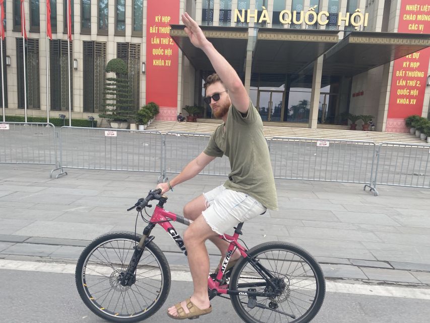 Hanoi: Bike Tour Through Hidden Gems and Banana Island - Banana Island’s quiet paths and local homes