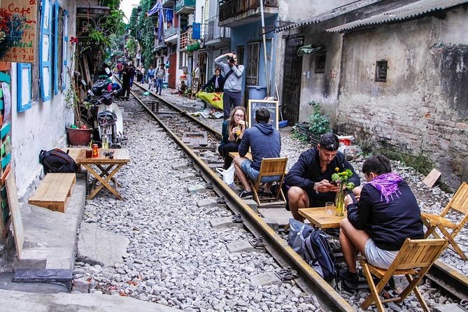 Hanoi City Half Day Private Tour: Hidden Corners & Train Street - The Temple of Literature deserves your full attention