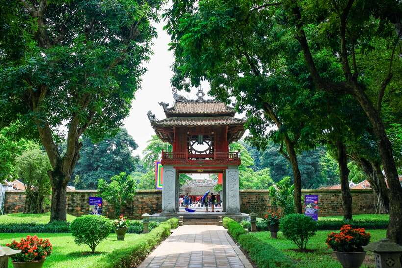 Hanoi: City Highlights Tour with Train Street & Hidden Gems - Train Street: coffee, tracks, and uncertain timing