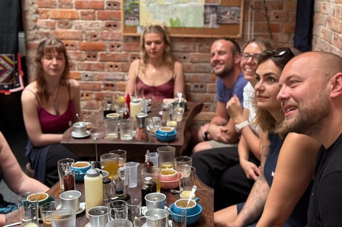 Hanoi Coffee Workshop Crafting the Perfect Brew - Making black coffee with a traditional phin