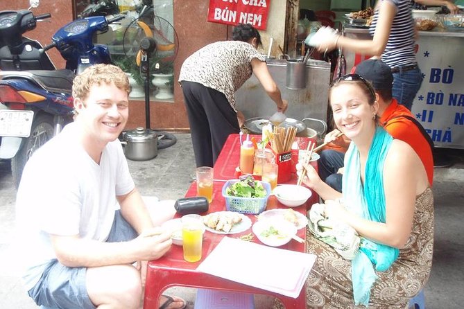 Hanoi Food on Foot: Walking Tour of Hanoi Old Quarter - Why this Hanoi food walk works as a first evening