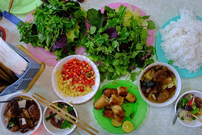 Hanoi Food & Train Street Tour - Lunch or dinner: which time works better?