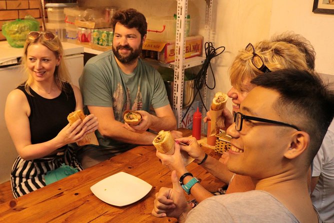 HaNoi Foodie Tour - Mini Class Coffee - A small food walk with a useful Hanoi introduction