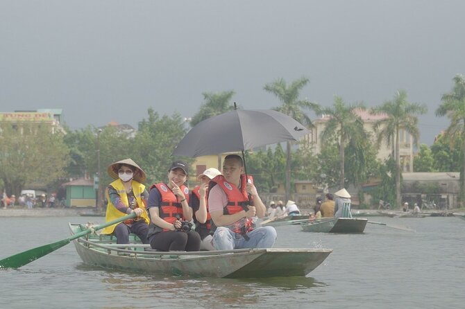 Hanoi Full Day A Private Tour With Mix of History and Activities - One Pillar Pagoda and a lotus-shaped design