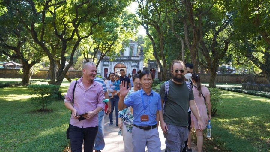 Hanoi: Full-Day City Tour with Lunch and Optional Extras - Temple of Literature and Hanoi’s old education system