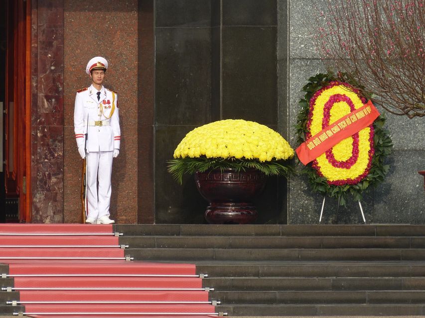 Hanoi: Full-Day City Tour with Lunch and Optional Extras - Transport, group pace, and the optional cyclo