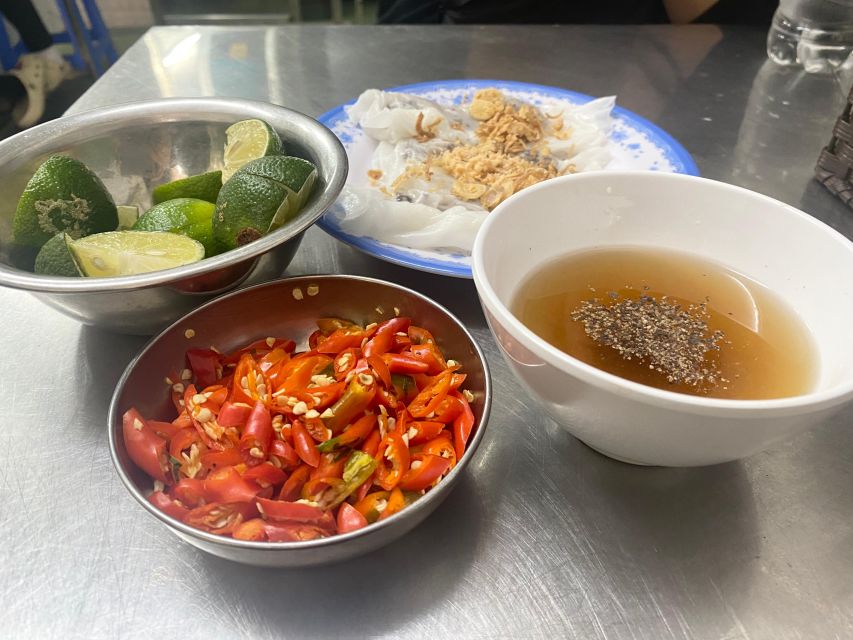 Hanoi: Guided Street Food Tour with Train Street Experience - Dietary restrictions: read this part carefully