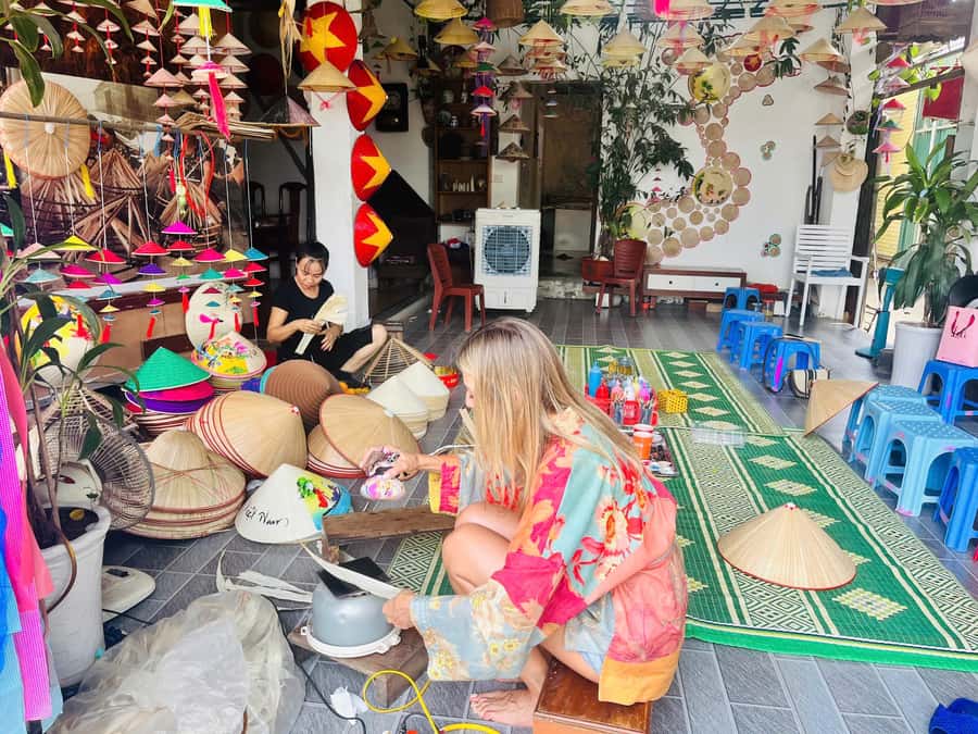 Hanoi: Incense Village, Hat, Lacquer, & City Highlights Tour - What to bring and who should book