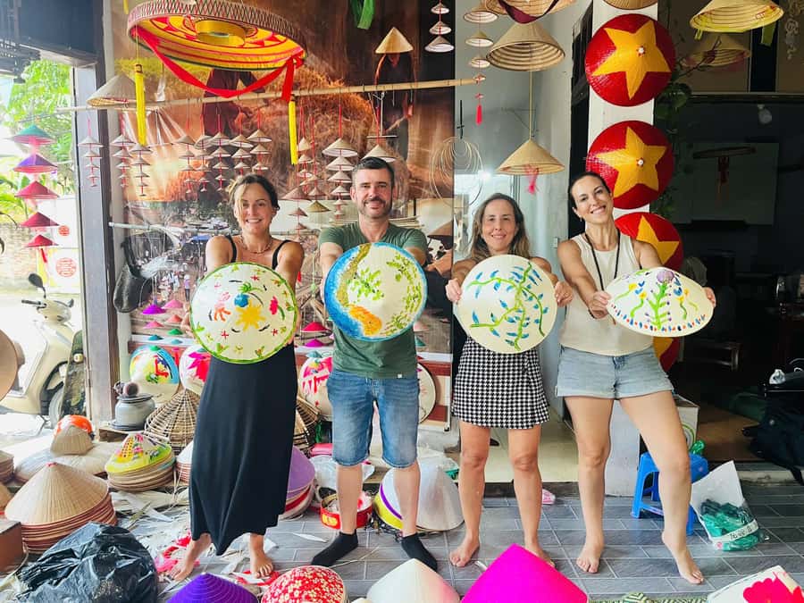 Hanoi: Incense Village, Hat-Making & Ninh Binh, Tam Coc Tour - Who should book this experience?