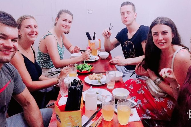 HANOI INCREDIBLE STREET FOODIE TOUR (Enjoy traditional Cuisine as the local) - Why the Old Quarter works so well for a food walk