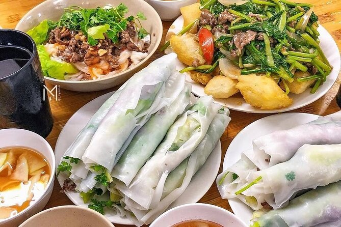 Hanoi Insight City Private Tour - West Lake, Ngu Xa village, and a local lunch