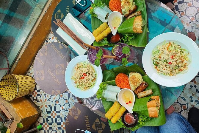 Hanoi Jeep Tour: Food, Culture and Fun by Vietnam Army Jeep - The café meal and Vietnamese food