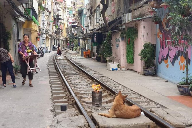 Hanoi Jeep Tour: Train-street, Highlights and Hidden Gems - Starting at 3B Hang Tre Street