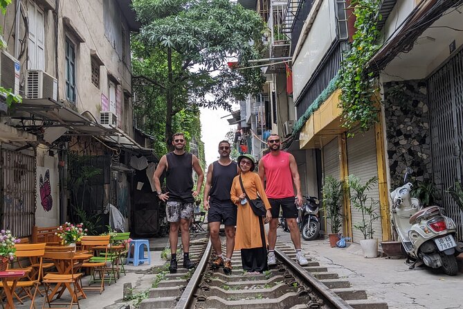 Hanoi Jeep Tours Led By Women: City & Red River Half Day - Huu Tiep Lake and the B-52 wreck
