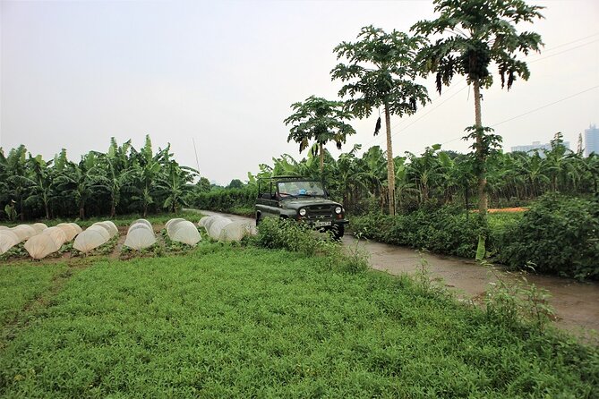 Hanoi Jeep Tours Led By Women: Hanoi Countryside By Legend Jeep - Red River views, farmers, and the Lại Đà stop