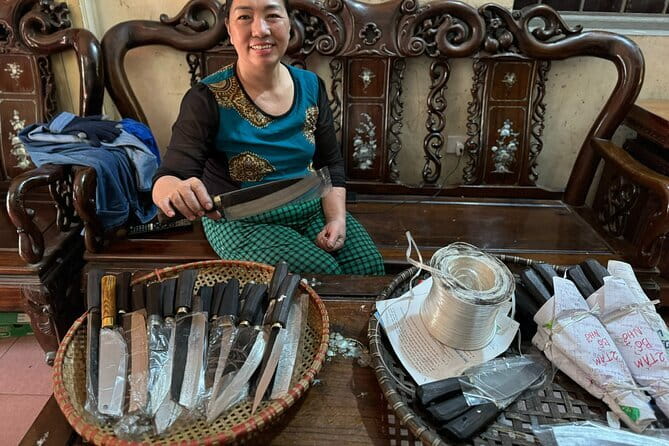 Hanoi Knife-Making Class:Join the Legacy in Blacksmith's Workshop - Meeting Tuyen, the female artisan behind the forge