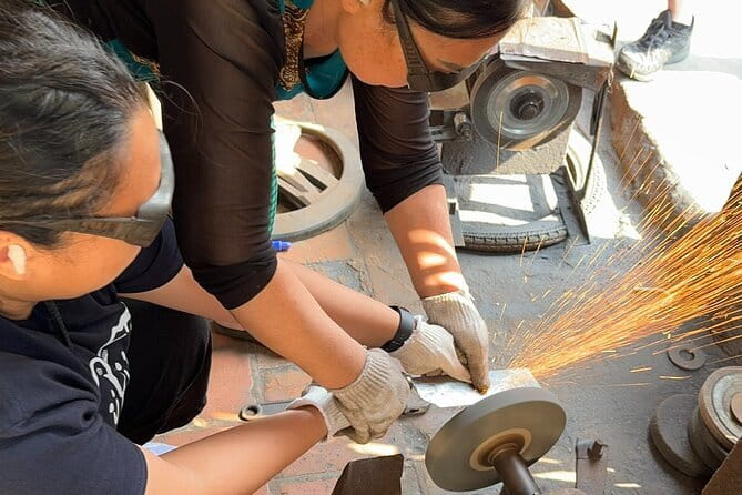 Hanoi Knife-Making Class:Join the Legacy in Blacksmith's Workshop - Heating and hammering the metal
