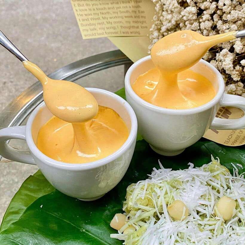 Hanoi: Michelin Guide Street Food Walking Tour - Starting near Bat Su Street
