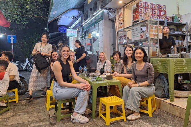 Hanoi Michelin Star Food Tour Via Jeep, Vespa or Motorbike - Chicken phở at Phở Gà Nguyệt