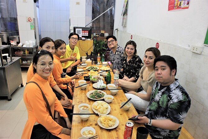 Hanoi Motorbike Tour Led By Women: Hanoi City Half Day - Huu Tiep Lake and the B-52 site