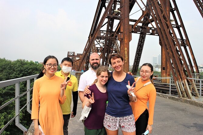 Hanoi Motorbike Tour Led By Women: Hanoi City Half Day - Hanoi’s major landmarks from the road