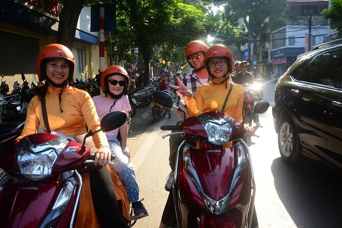 Hanoi Motorbike Tour Led By Women: Hanoi Motorbike Food Tours - West Lake and Hồ Trúc Bạch after dark