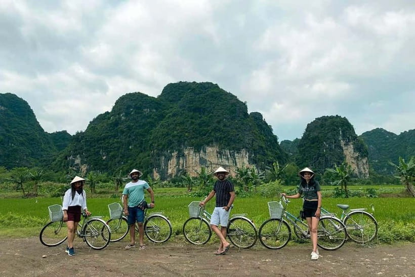 Hanoi/Ninh Binh: 1-Day Tam Coc/Trang An, Hoa Lu & Mua Caves - The ride back and the value of $45