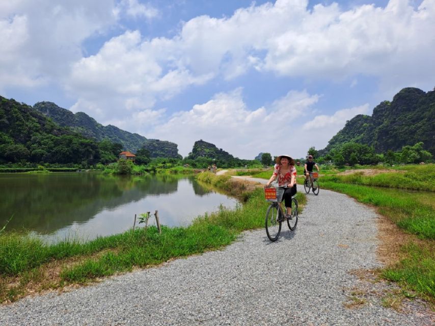 Hanoi: Ninh Binh, Hoa Lu, Tam Coc and Mua Cave Day Trip - Key points to know before you book