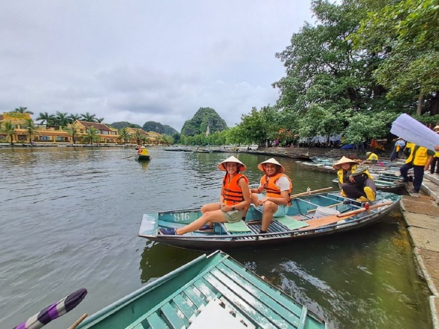 Hanoi: Ninh Binh, Hoa Lu, Tam Coc and Mua Cave Day Trip - Who will get the most from this $60 day trip?
