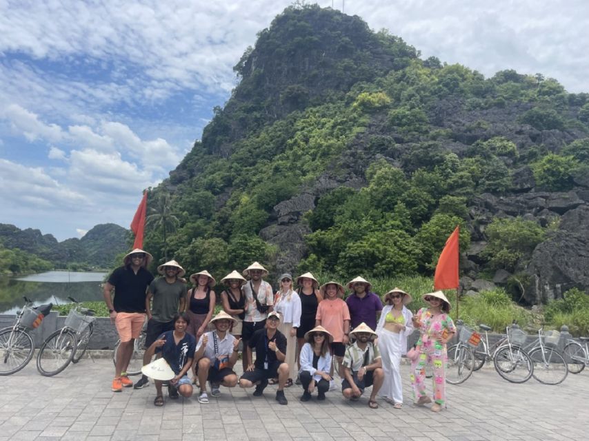 Hanoi: Ninh Binh, Hoa Lu, Tam Coc and Mua Cave Day Trip - Hoa Lu, Vietnam’s tenth-century capital