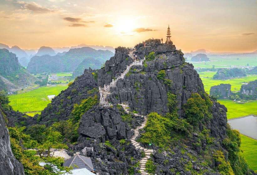 Hanoi: Ninh Binh- Hoa Lu - Trang An - Mua Cave - Best Seller - Hoa Lu, Vietnam’s ancient capital