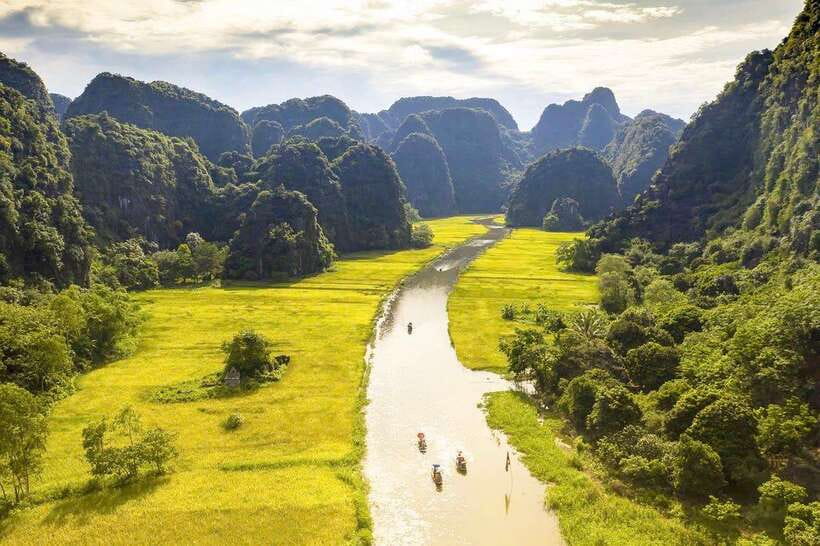 Hanoi: Ninh Binh, Tam Coc, Mua Cave & Hoa Lu with cycling - Key things to know before booking